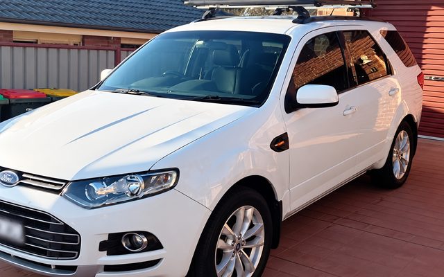 Ford Territory 루프랙 직접 달았더니 공임비 확 줄었어요